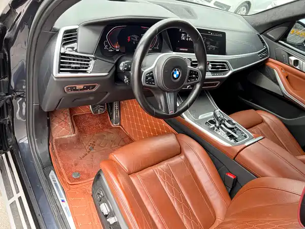 BMW X7 2022