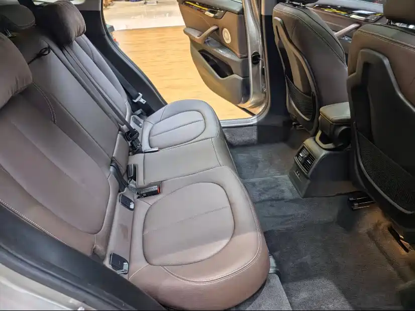 BMW X1 2021