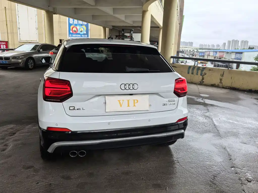 Audi Q2L 2019 — фото 46