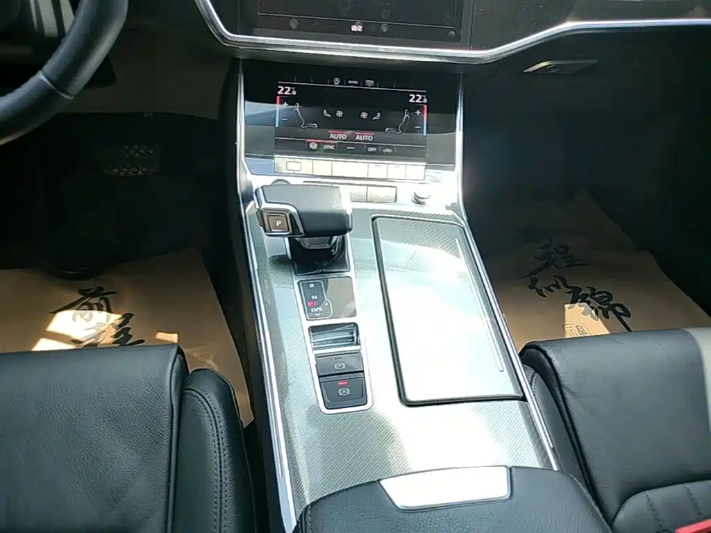 Audi A6L 2020 — фото 14