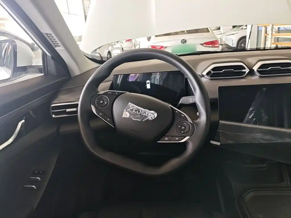 Dongfeng Aeolus SKY 2025