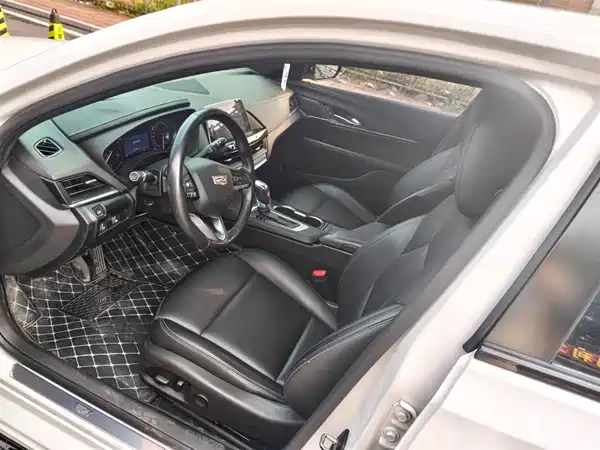 Cadillac CT4 2020