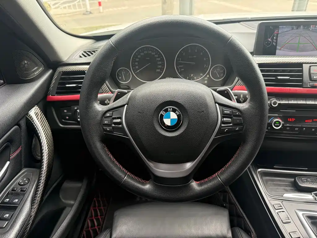 BMW 3 Series 2015 — фото 9