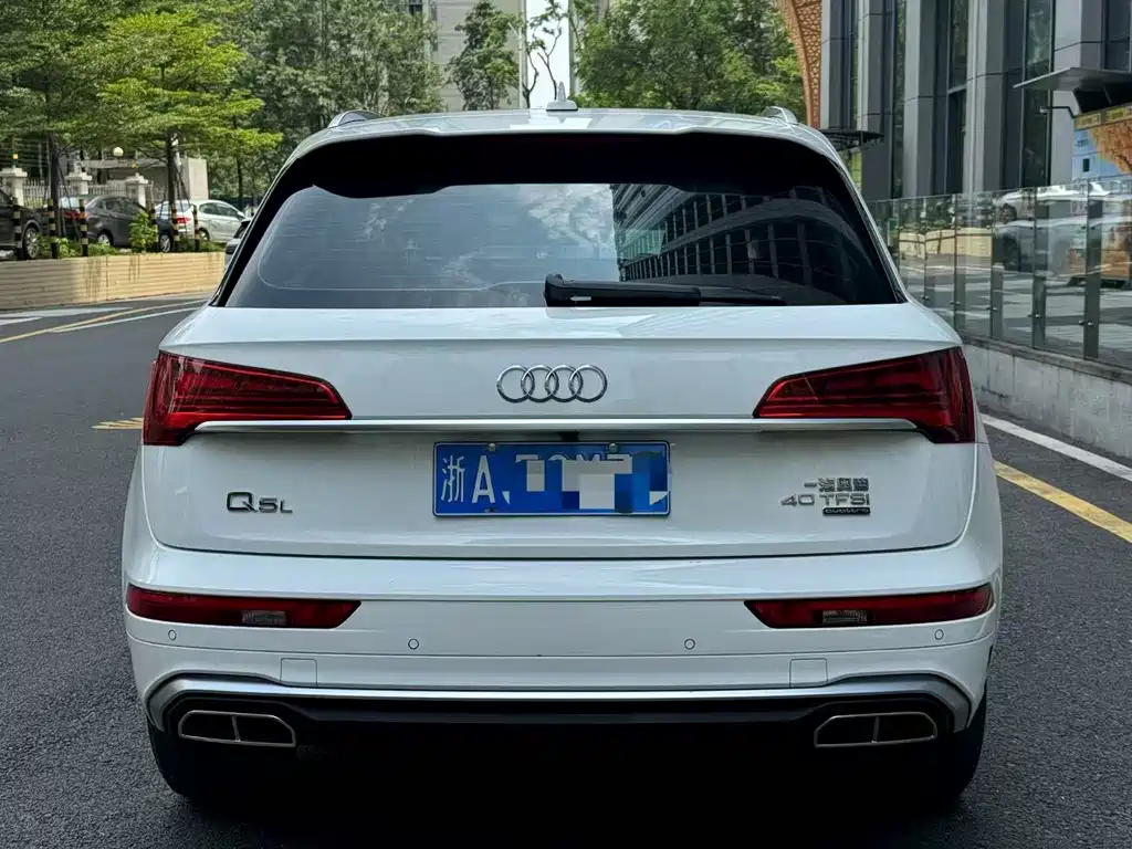 Audi Q5L 2021 — фото 4