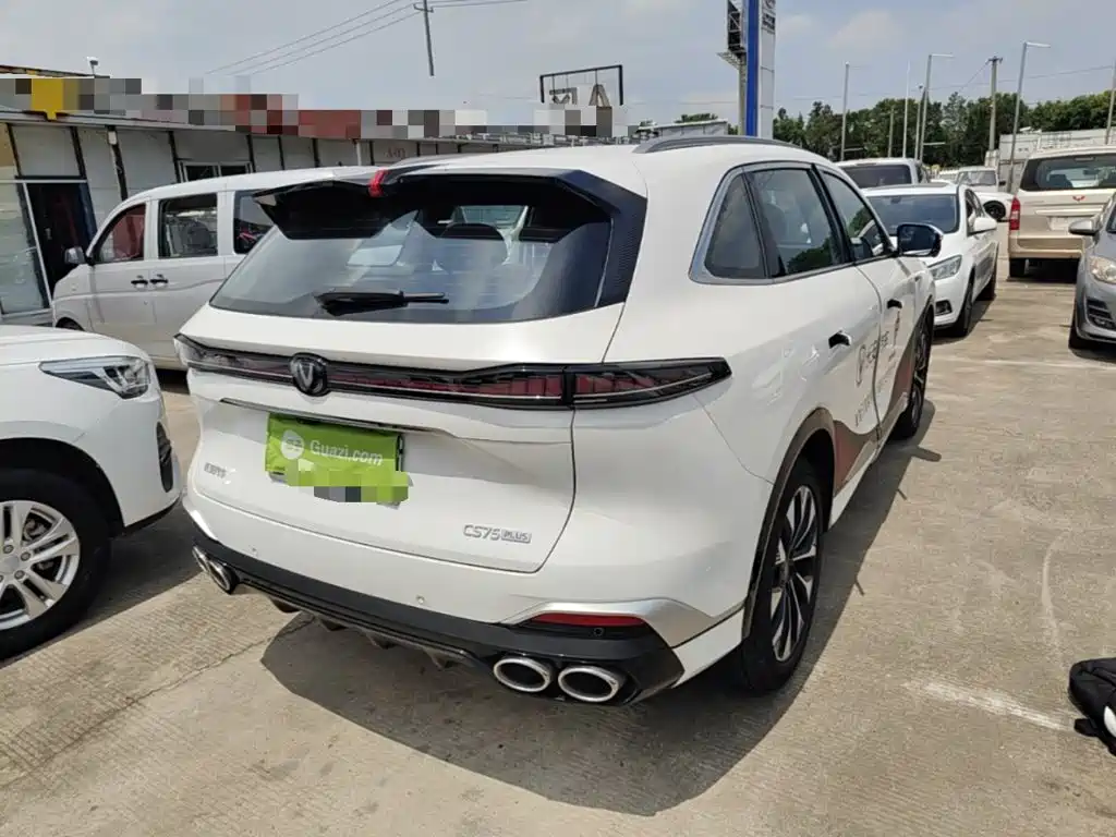 Changan CS75PLUS 2025 — фото 7