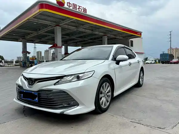 Toyota Camry 2018