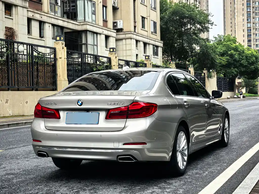 BMW 5 Series 2020 — фото 4