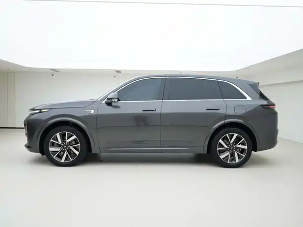 Li Auto L7 2023