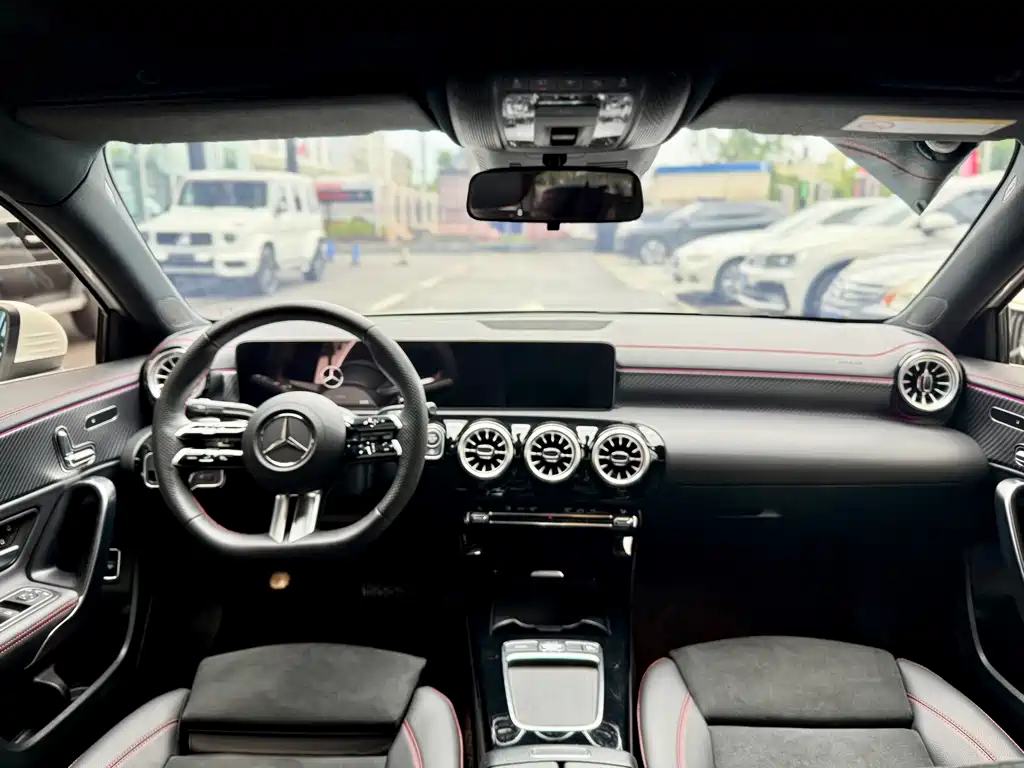 Mercedes-Benz A-Class 2025 — фото 21