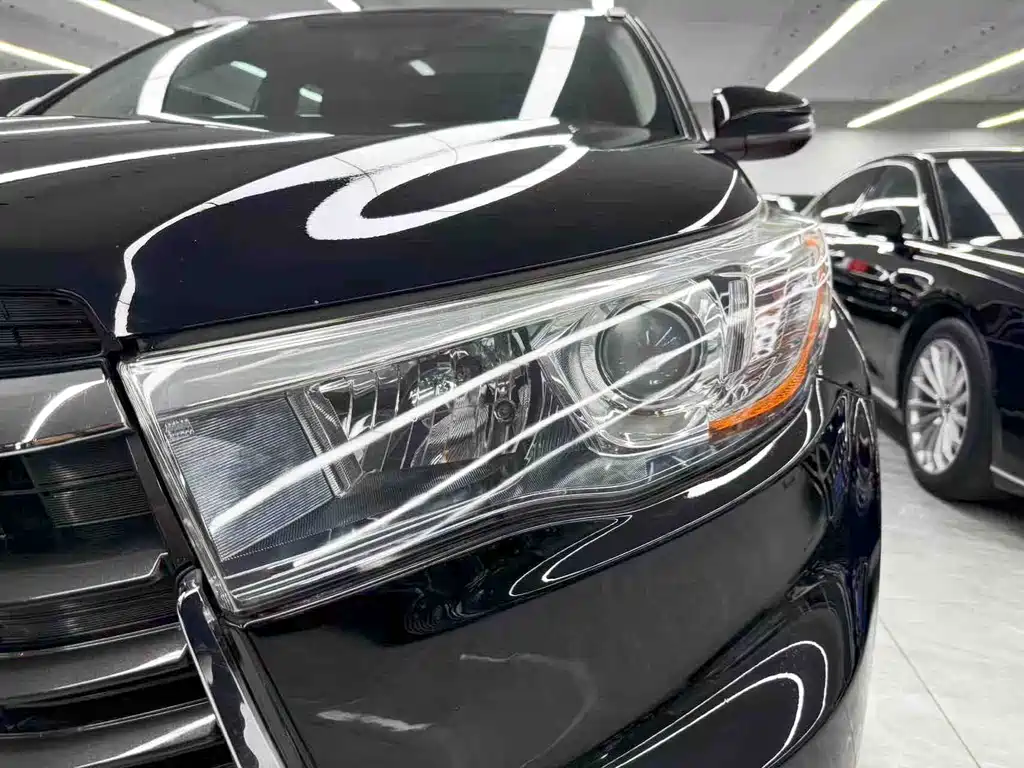 Toyota Highlander 2017 — фото 25