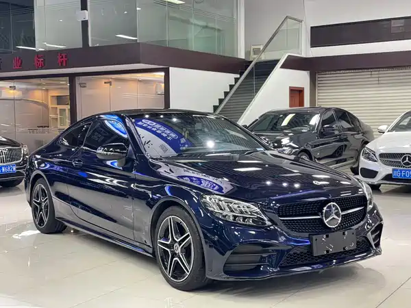 Mercedes-Benz C-Class 2023
