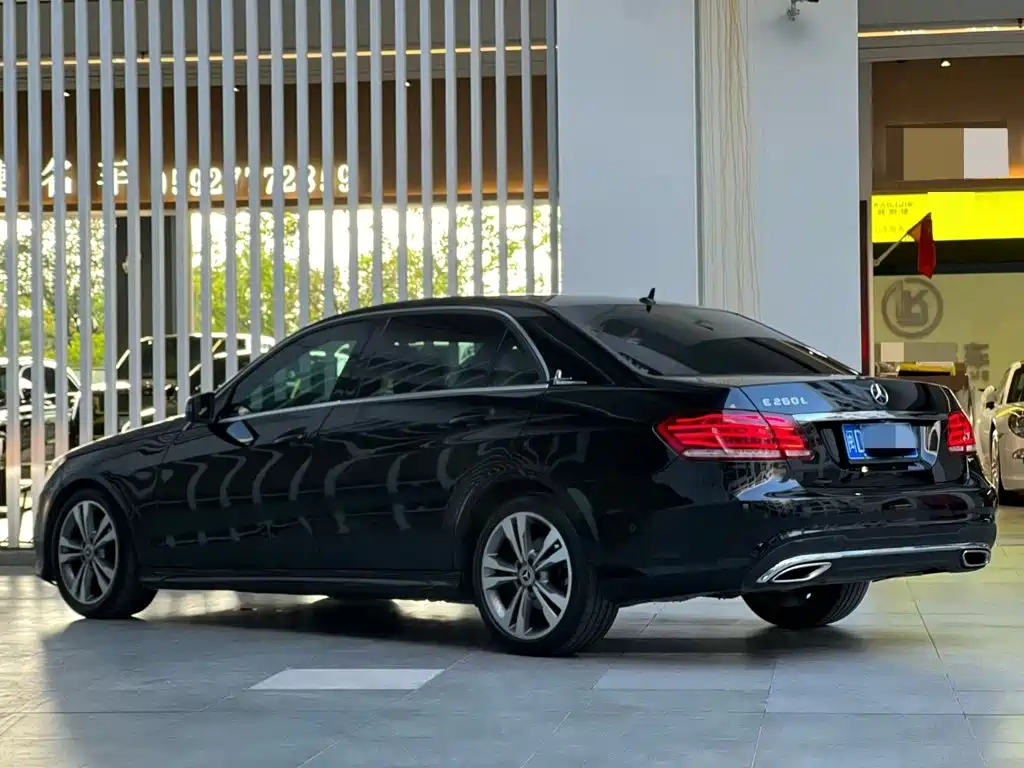 Mercedes-Benz E-Class 2014