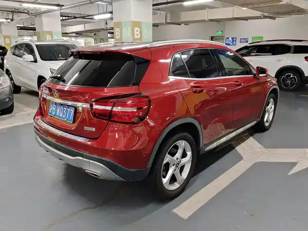 Mercedes-Benz GLA 2017