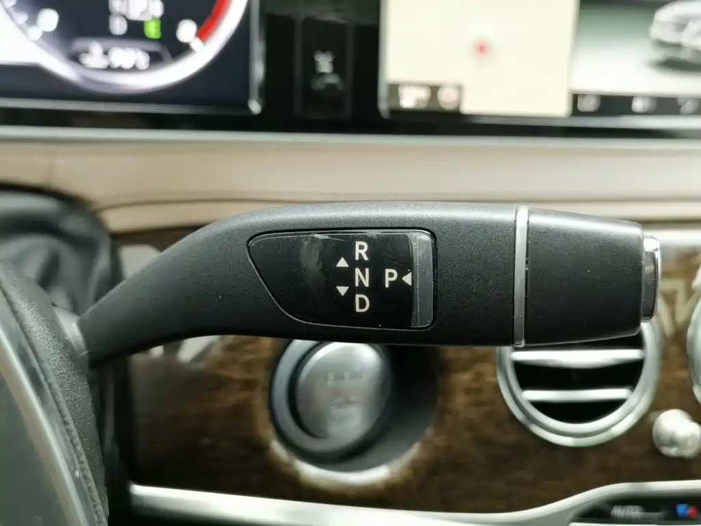 Mercedes-Benz S-Class 2015 — фото 13
