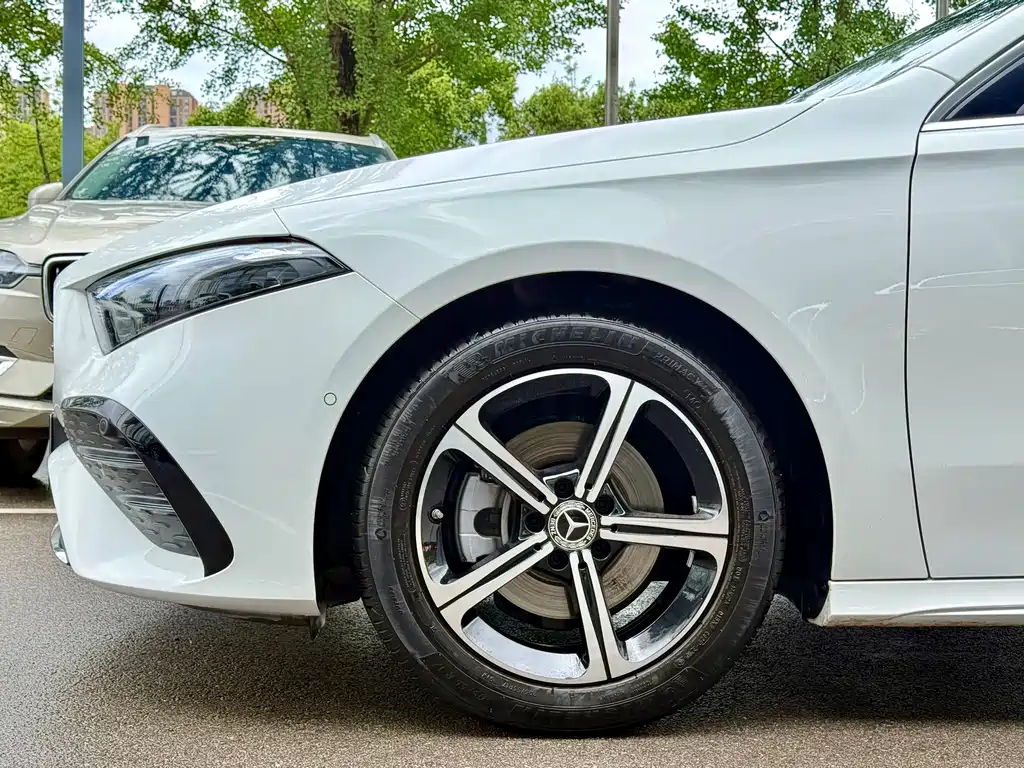 Mercedes-Benz A-Class 2025 — фото 12