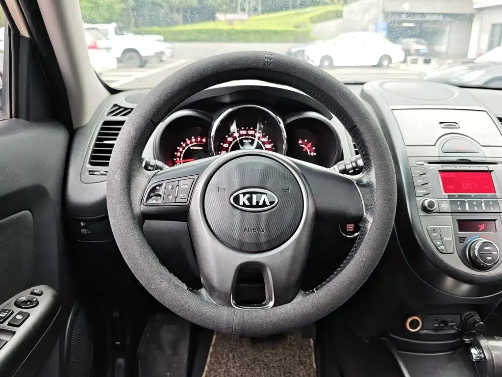 Kia Soul 2013 — фото 16
