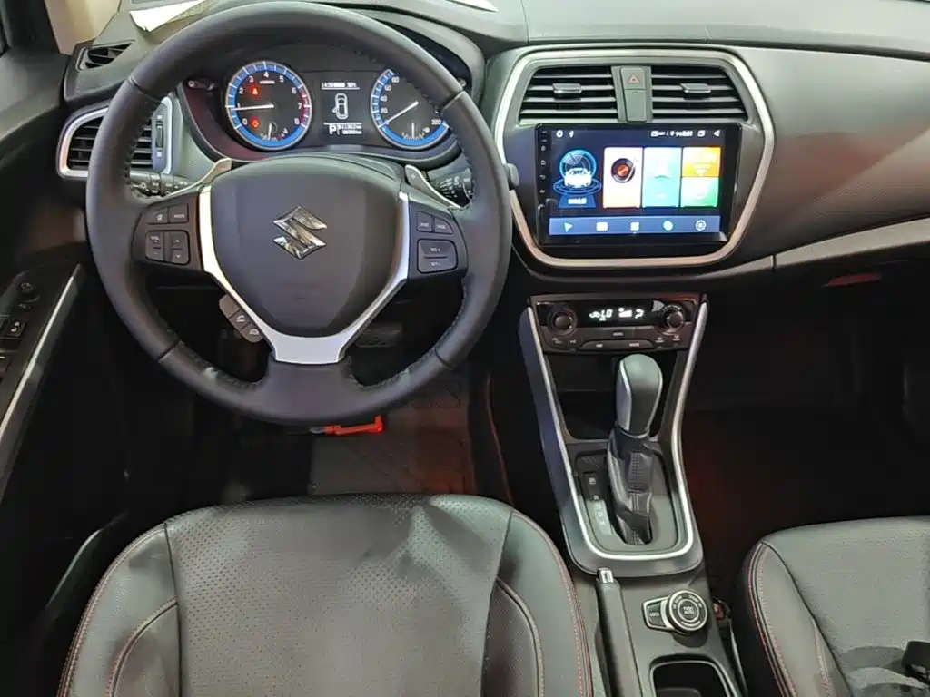 Suzuki S-Cross 2015 — фото 10