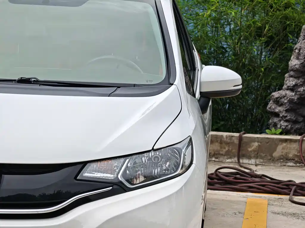 Honda Fit 2016 — фото 11