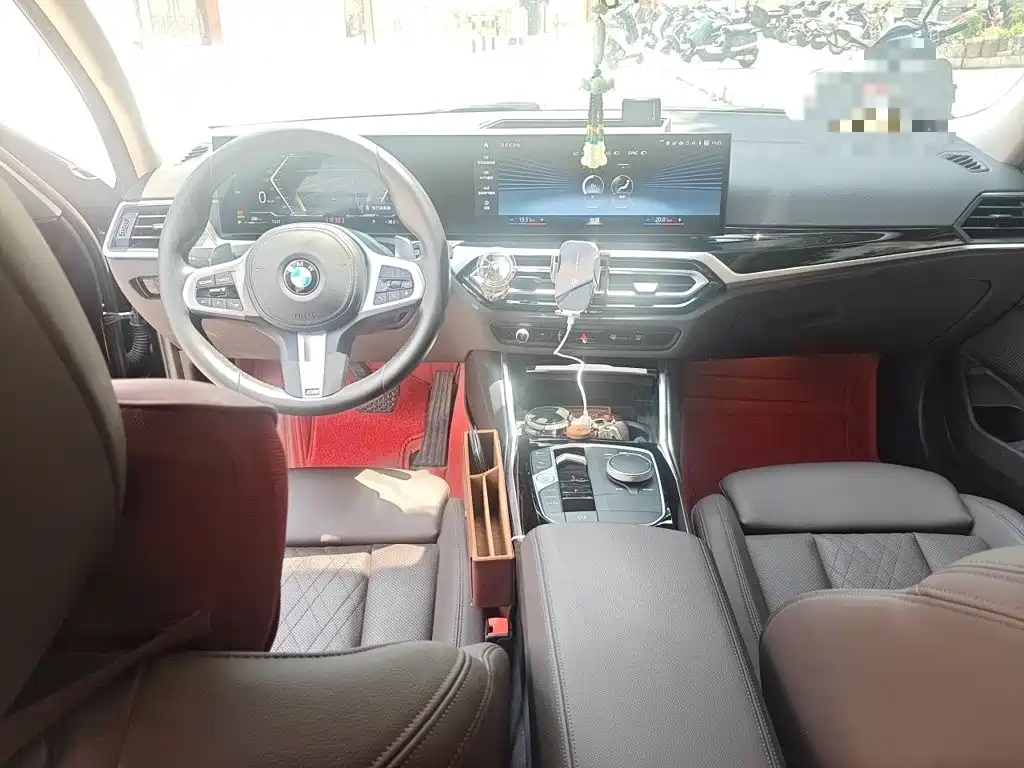 BMW 3 Series 2023 — фото 13