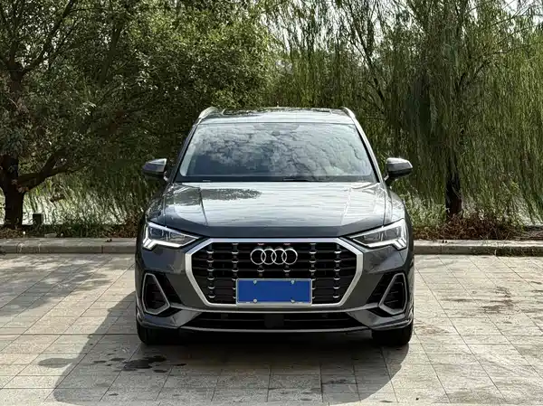 Audi Q3 2021