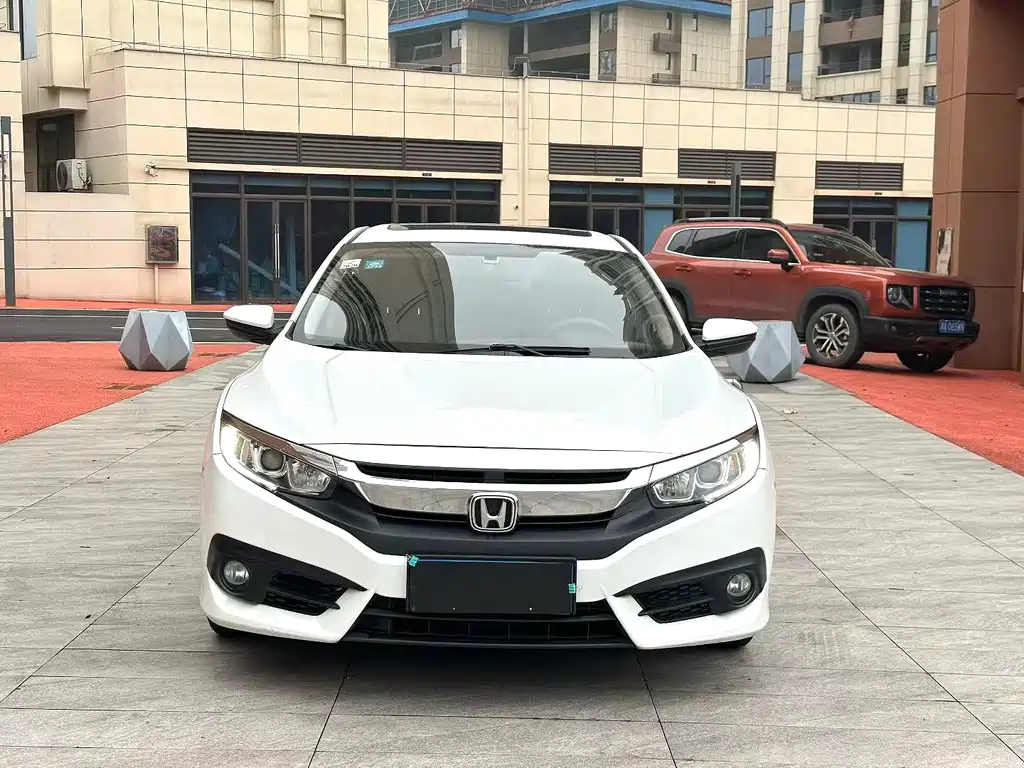 Honda Civic 2019 — фото 2