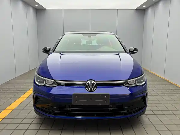 Volkswagen Golf 2023
