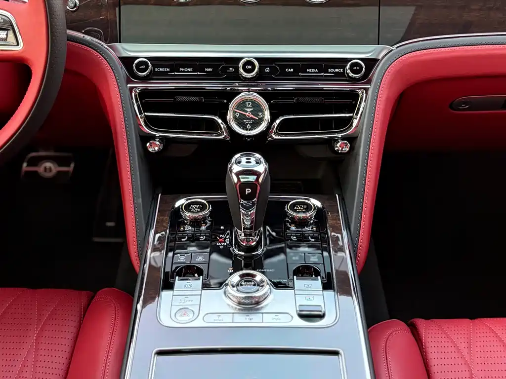 Bentley Flying Spur PHEV 2023 — фото 24