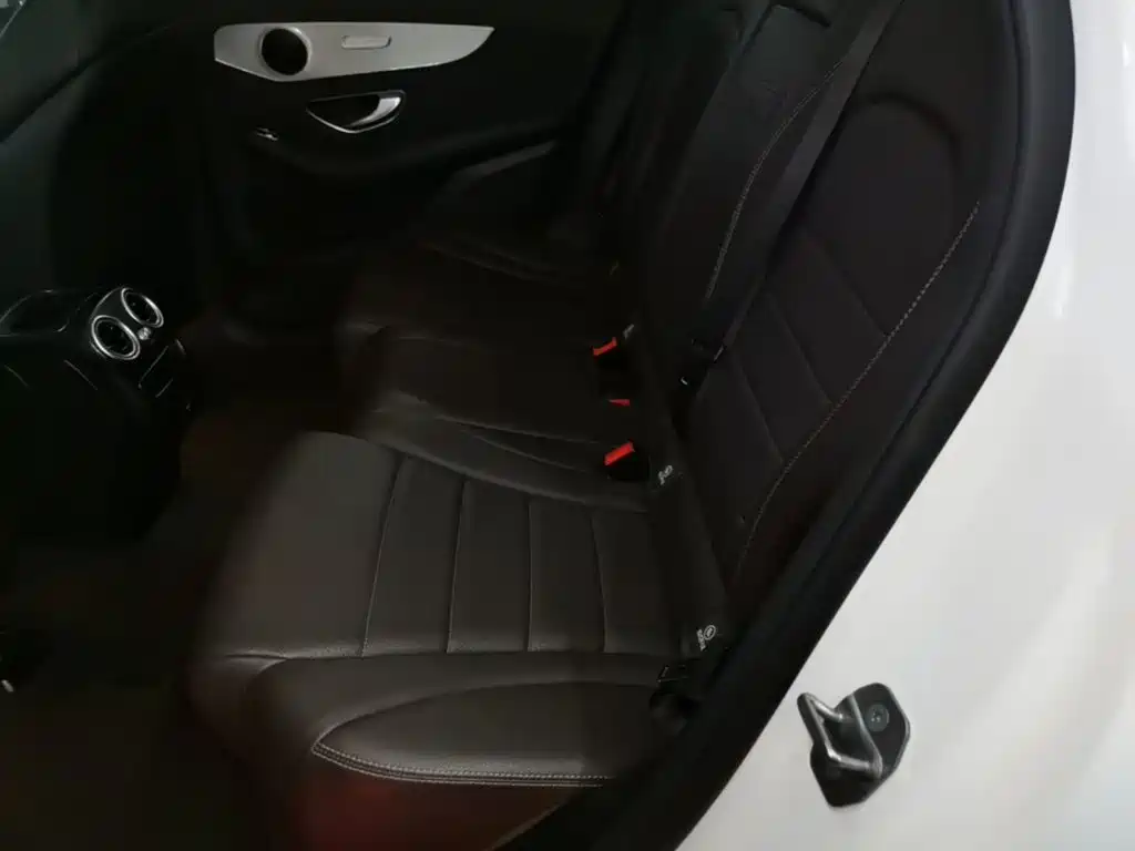 Mercedes-Benz GLC 2020 — фото 17
