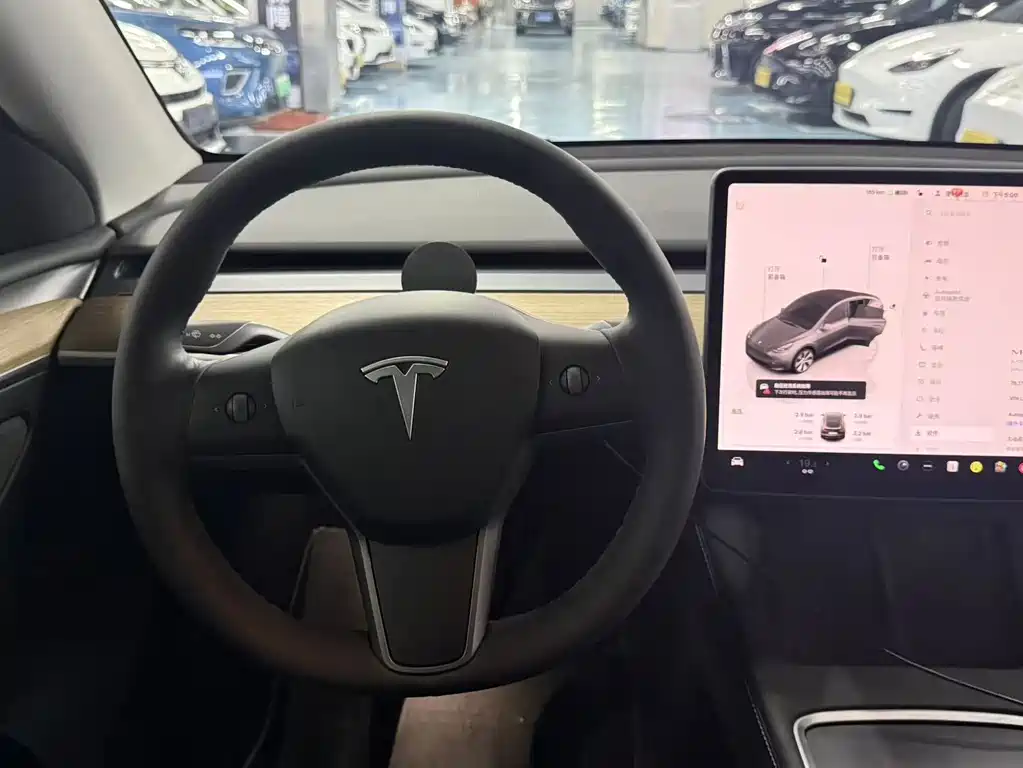 Tesla Model Y 2022 — фото 8
