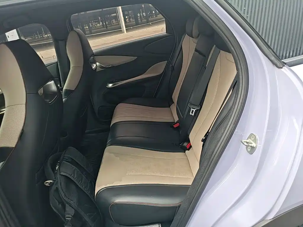 BYD Dolphin 2023 — фото 14
