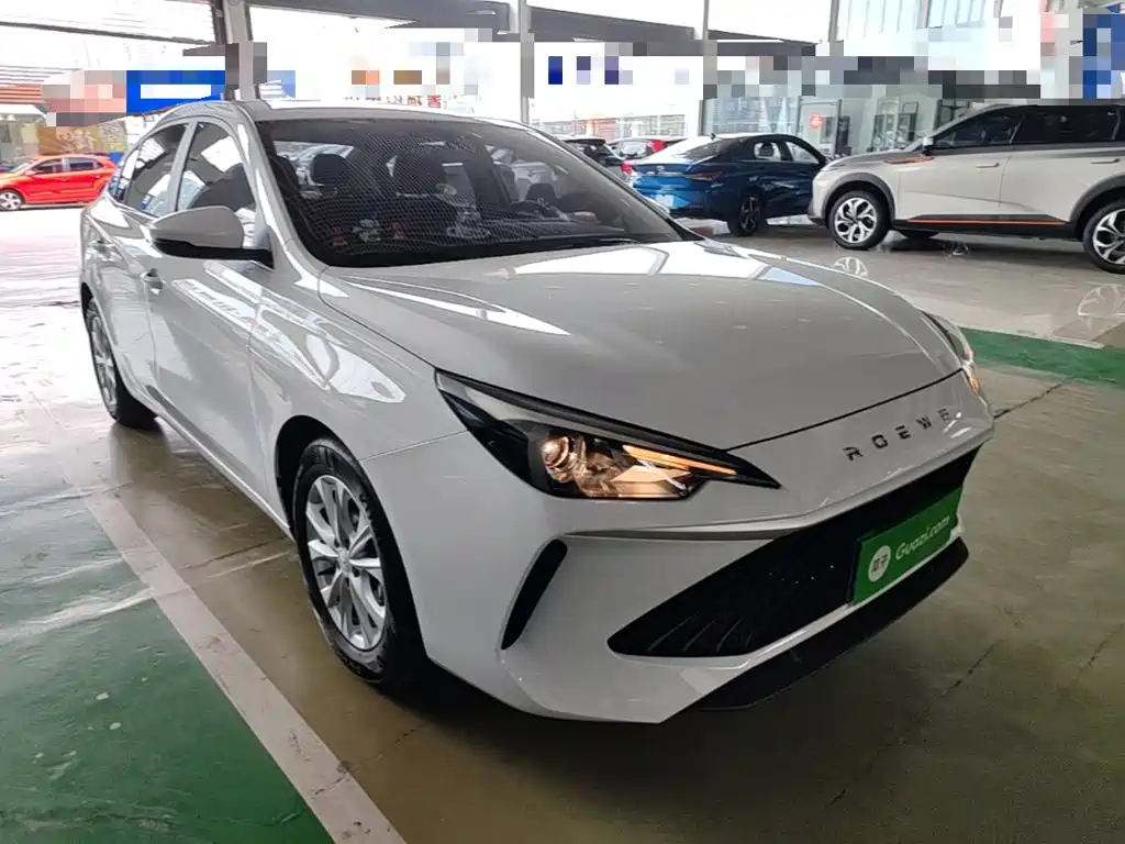 Roewe i5 2025