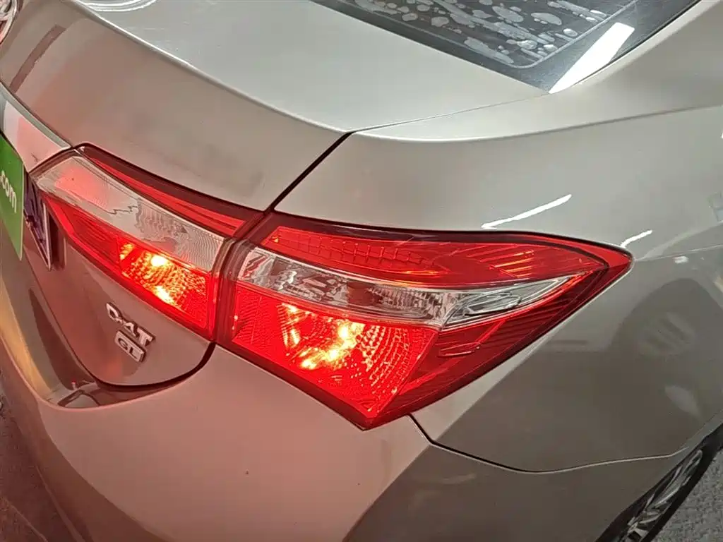 Toyota Corolla 2019 — фото 8