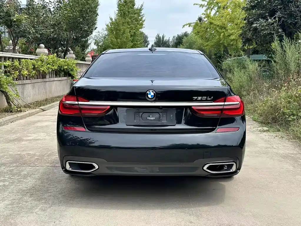 BMW 7 Series 2019 — фото 3