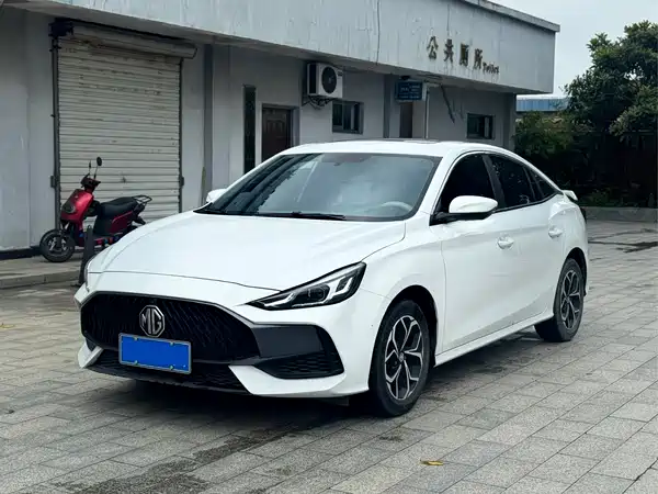 MG MG5 2022