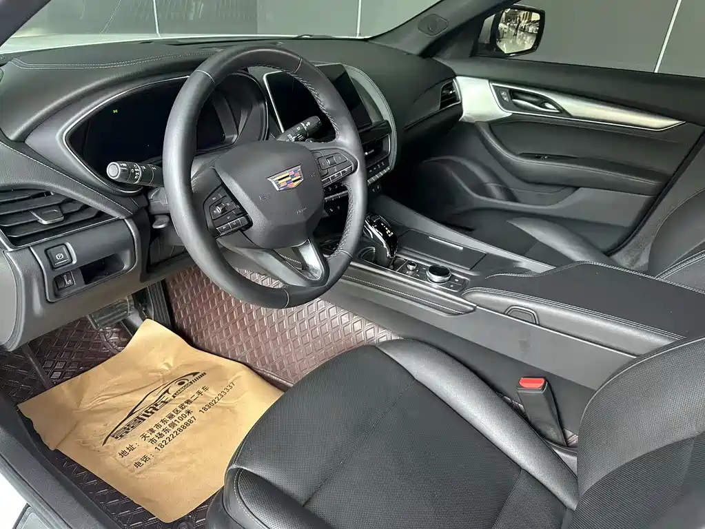 Cadillac CT5 2023 — фото 11