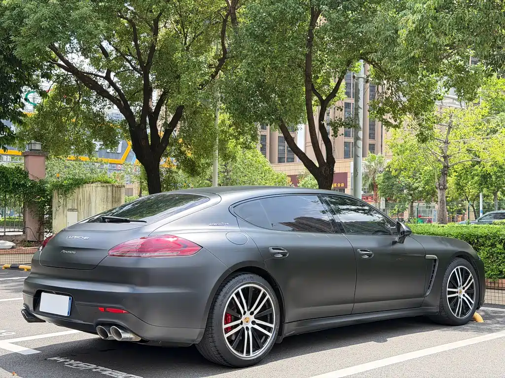 Porsche Panamera 2016 — фото 5
