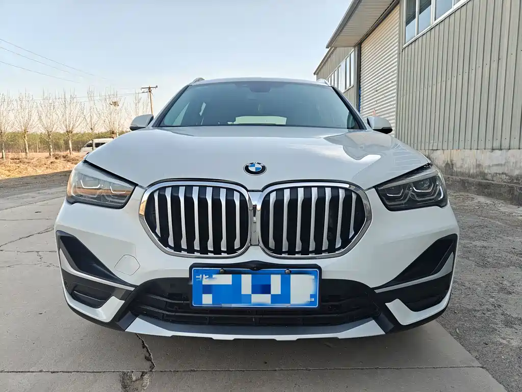BMW X1 2019 — фото 2