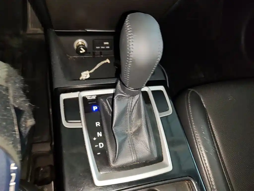 Hyundai Mistra 2015 — фото 14