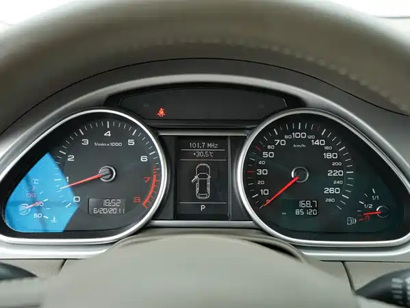 Audi Q7 2011