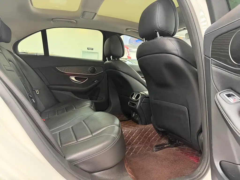 Mercedes-Benz C-Class 2020 — фото 15