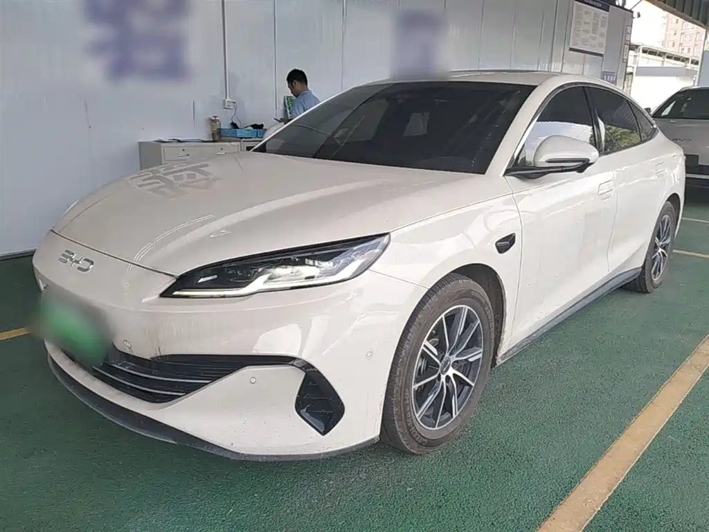 BYD Seal 06 2025 — фото 1