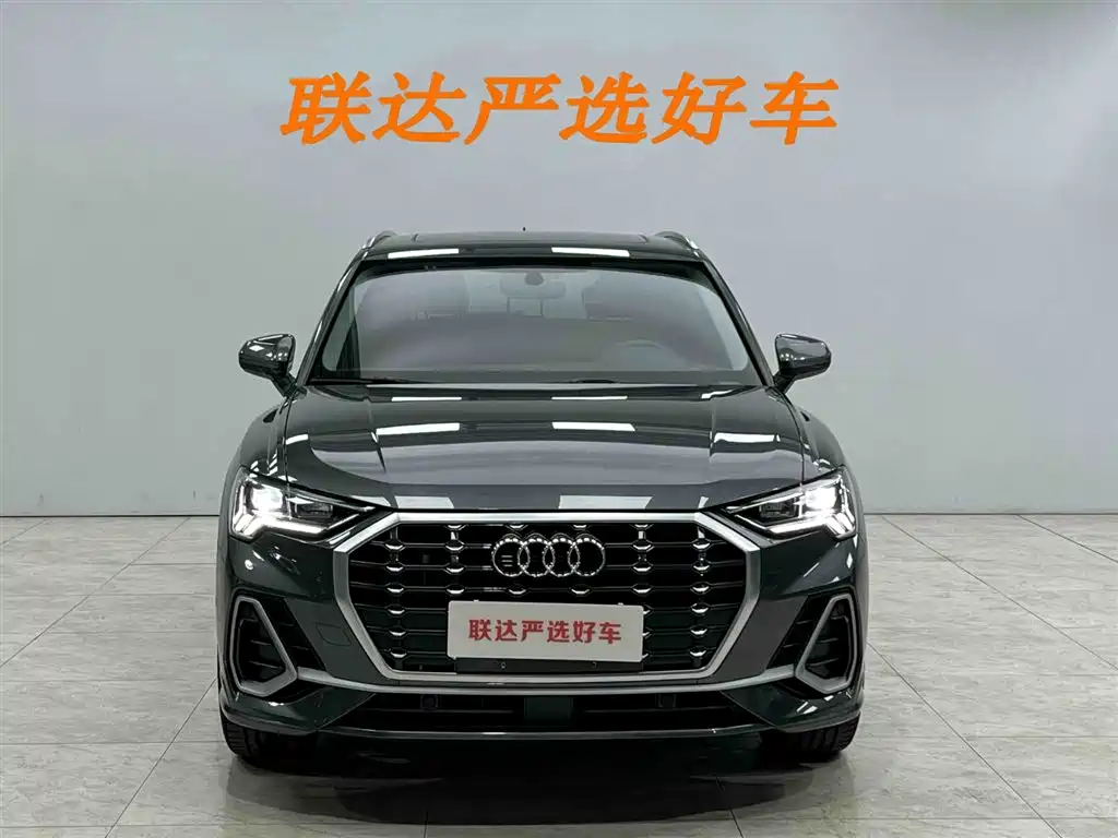 Audi Q3 2022 — фото 23