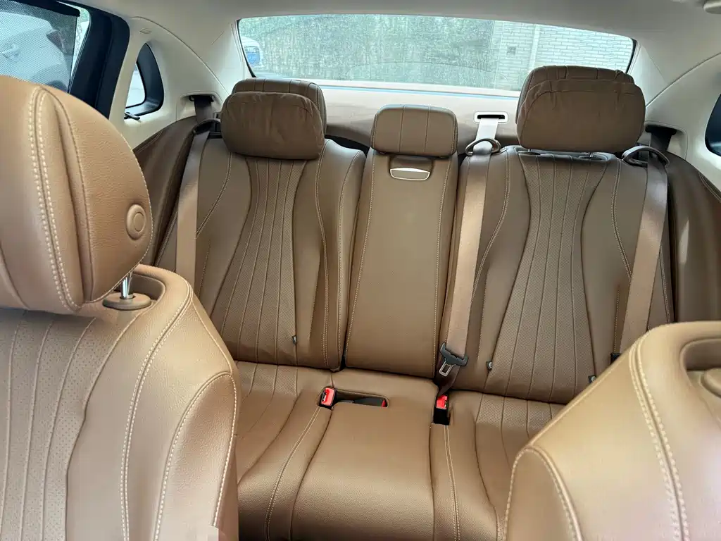 Mercedes-Benz E-Class 2019