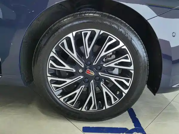 Hongqi H5 2024