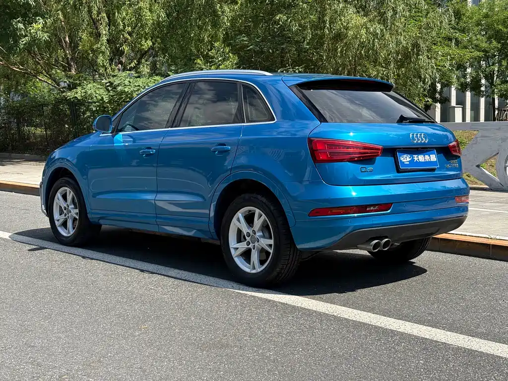 Audi Q3 2018 — фото 8