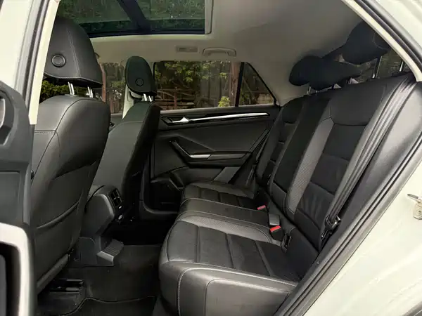 Volkswagen T-Roc 2020