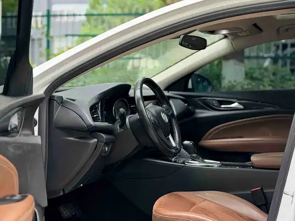 Buick Regal 2019