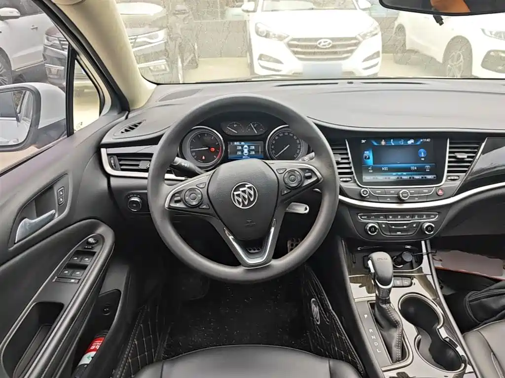 Buick Verano 2017 — фото 11