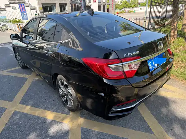 Honda Crider 2016