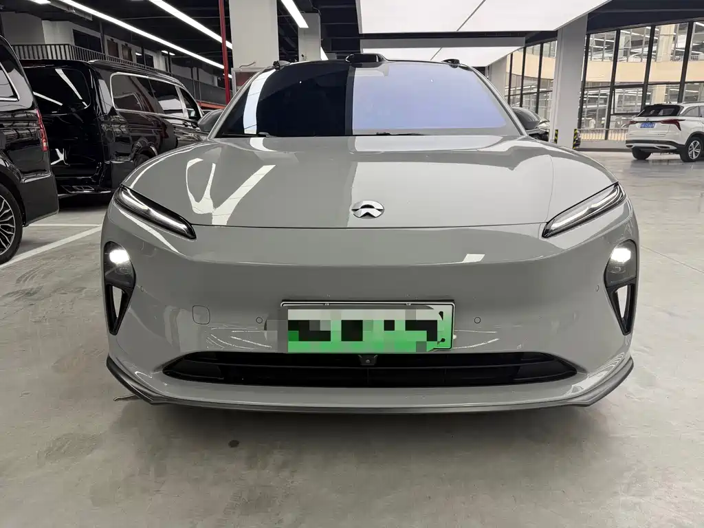 NIO ET5T 2025